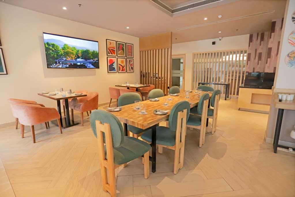 Park Inn By Radisson New Delhi Lajpat Nagar Restaurant foto