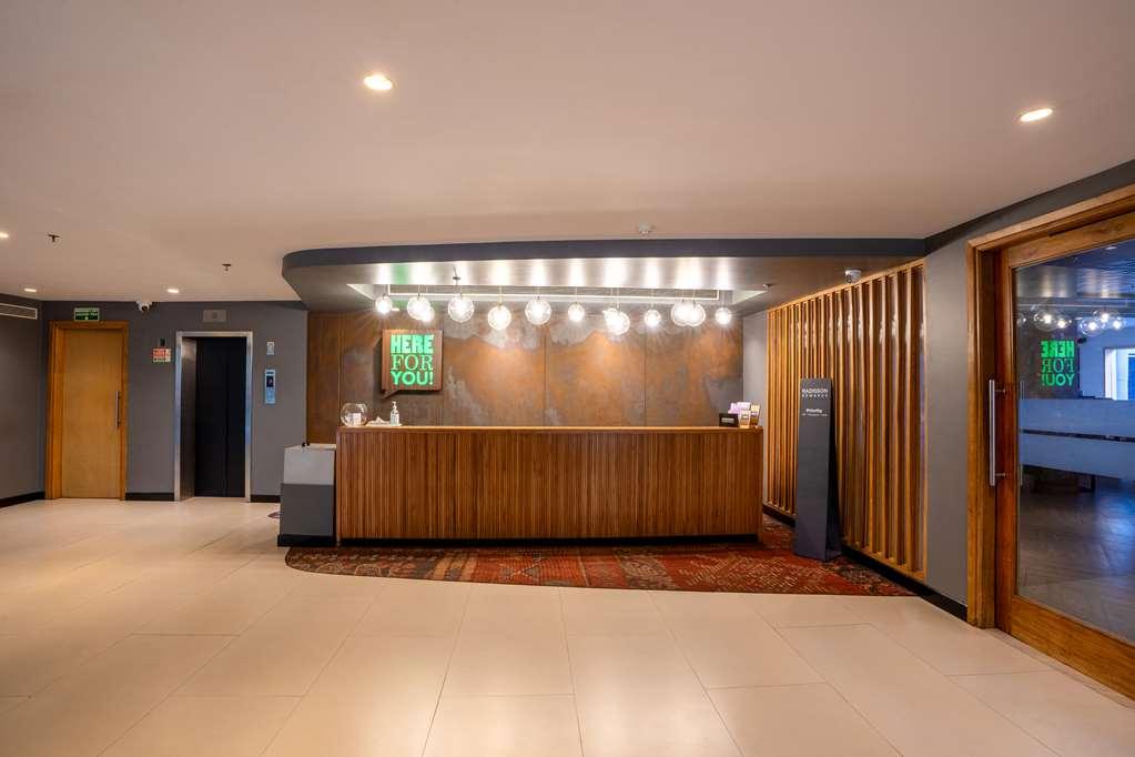 Park Inn By Radisson New Delhi Lajpat Nagar Interieur foto